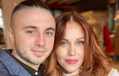 Тарас Тополя - Alyosha и солист "Антитіла" Тарас Тополя показали, насколько выросли их трое детей: праздничное фото - sport.politeka.net