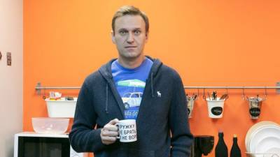 Навальный - Уверовавший в бога Навальный поздравил православных граждан с Пасхой - polit.info - Владимирская обл.