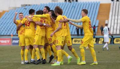 Ингулец разгромил Олимпик - sportarena.com