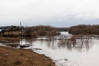 Дождевой паводок полностью размыл проезд к амурскому селу - mk.ru - Амурская обл.