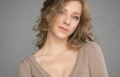 Илья Авербух - Элизабет Арзамасова - «Вот это декольте!»: беременная Арзамасова в прозрачном топе - pupolita.ru