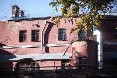 Александр Калашников - Число заключенных в России снизилось вдвое за последние десять лет - vm.ru