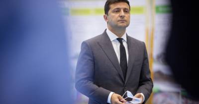Владимир Зеленский - Петр Порошенко - При Порошенко было лучше. Почему такие оценки звучат спустя два года правления Зеленского - focus.ua - Украина