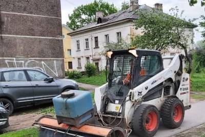 Приведение в порядок улиц в центральной части города началось в Пскове - mk-pskov.ru - Псков