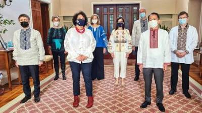 Послы G7 поздравили Украину с днем вышиванки (ФОТО) - enovosty.com - Англия - Япония - Канада - Twitter