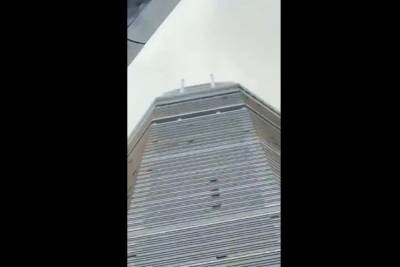 В Китае вновь начал раскачиваться 73-этажный небоскрёб - govoritmoskva.ru - Шэньчжэнь