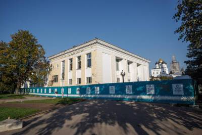 Придумать новое название для бывшего кинотеатра «Октябрь» предлагают псковичам - mk-pskov.ru - Псковская обл. - Псков
