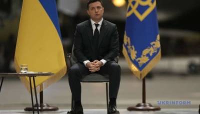 Владимир Зеленский - Зеленский рассказал, как разберется с олигархами - lenta.ua