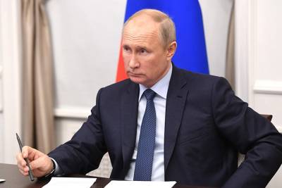 Владимир Путин - «Зубы выбьем»: Путин ответил желающим посягнуть на территории России - vm.ru