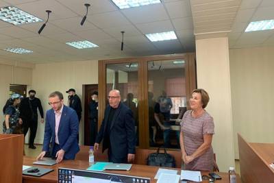 Магомед Исмаилов - Двум участникам перестрелки в «Москва-Сити» прокуроры запросили 19,5 и 18,5 года колонии - vm.ru - Москва