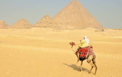 Египет возобновил плату за туристические визы - korrespondent.net - Египет