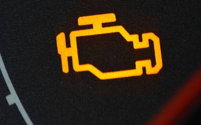Загорелся Check Engine. 4 причины и что делать - zr.ru