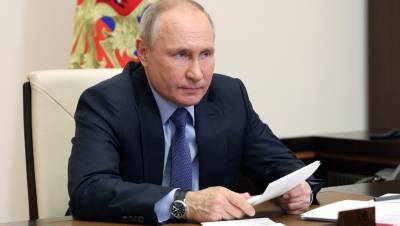 Владимир Путин - Путин пообещал "выбить зубы" желающим "откусить" Сибирь - dp.ru