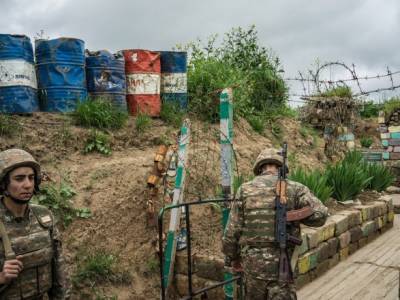 Армения сделала предупредительные выстрелы на азербайджанской границе - unn.com.ua - Киев - Армения - Азербайджан