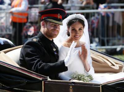 принц Гарри - Меган Маркл - королева Елизавета - Родственники принца Гарри проигнорировали годовщину его свадьбы с Меган Маркл - bimru.ru