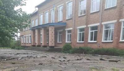 На Кировоградщине ураган сорвал крышу со школы - lenta.ua