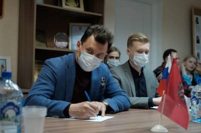 Роман Романенко - Депутат Романенко: Группы продлённого дня имеют важное социальное значение - aif.ru - Москва