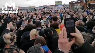 Борис Титов - Торговцы с закрытых аксайских рынков начали грозить властям Ростовской области - privet-rostov.ru - Ростовская обл.