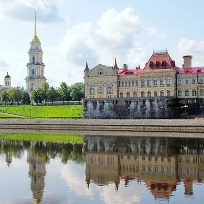 Владимир Путин - Андрей Турчак - Путин присвоил звание "Город трудовой доблести" 12 городам - radiomayak.ru - Тюмень - Барнаул - Красноярск - Чебоксары - Магадан - Рыбинск - Северодвинск - Пенза