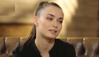 Ксения Мишина - "Холостячка" Мишина в приспущенном платье взбудоражила откровениями о жизни: "Никому не позволяйте..." - sport.politeka.net