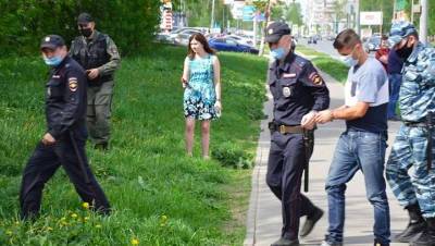 Ирина Волк - В лесу под Казанью найдены драгоценности на 160 миллионов рублей - gazeta.ru - Колумбия - Казань