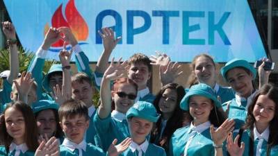 Владимир Путин - До 20 тысяч рублей придут на карты «Мир» отдохнувших россиян после 25 мая - 5-tv.ru