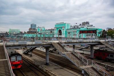 Более 1,6 тыс. маломобильных пассажиров воспользовались помощью на вокзале Новосибирск-Главный с начала года - novos.mk.ru - Новосибирск