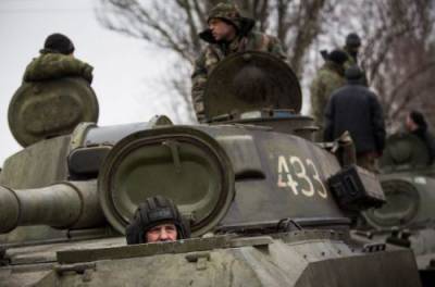 Боевики стягивают танки в Донецкой области - from-ua.com - Украина - Донецкая обл.