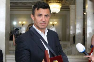 Тищенко дістав догану за вечірку під час локдауну - Арахамія - from-ua.com - Украина