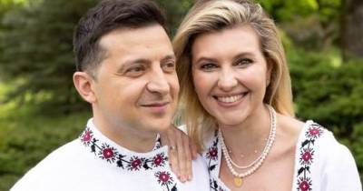 Владимир Зеленский - Мария Захарова - Владимир Александрович - В России оценили косоворотку, которую Зеленский надел в день вышиванки - w-n.com.ua