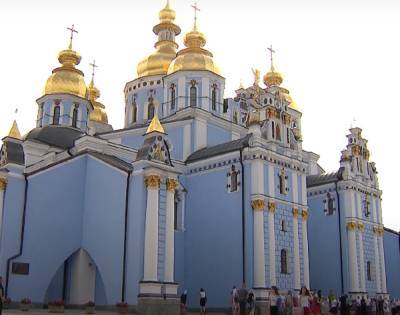 Троица-2021: украинцам назвали дату праздника и напомнили о традициях и запретах - ukrainianwall.com