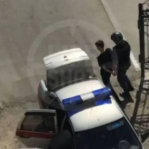 В РФ школьник ударил ножом учительницу из-за плохой оценки - reporter-ua.com - Березники - Нападение