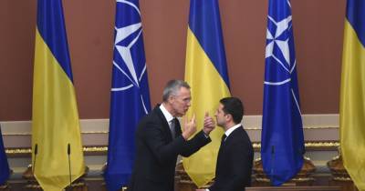 Владимир Зеленский - НАТО за горами. Каковы шансы Украины попасть в Североатлантический альянс? - focus.ua