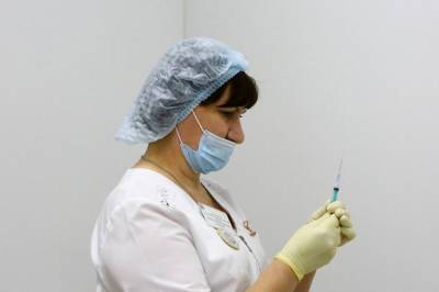 В Приморье начали прививать от ковида без предварительной записи - infox.ru - Хабаровский край - Приморье край