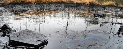 Крупный разлив нефтепродуктов произошел на Ямале из-за аварии на трубопроводе - runews24.ru - окр. Янао - Муравленко