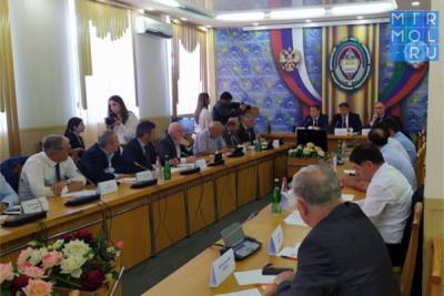 Вице-премьер Правительства Дагестана Мурад Казиев провел совещание в ДГПУ - mirmol.ru - респ. Дагестан