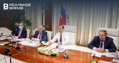 Роман Хасаев - Рустам Минниханов - Группа ТАИФ: адаптация производств в пандемию - realnoevremya.ru - респ. Татарстан