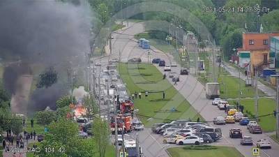 В Москве загорелись три автомобиля - iz.ru - Москва - Рязанская обл.