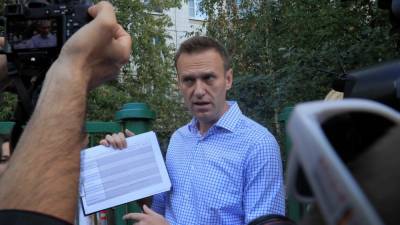 Алексей Навальный - Сторонникам Навального и НБП запретят избираться на выборах любых уровней - svoboda.org