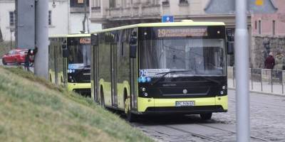 Во Львове стоимость проезда в общественном транспорте выросла с 7 до 10 грн - ТЕЛЕГРАФ - telegraf.com.ua - Львов