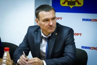Сергей Дмитриев - Министра спорта Забайкалья Ломаев заработал 2,5 млн рублей в 2020 году - chita.ru