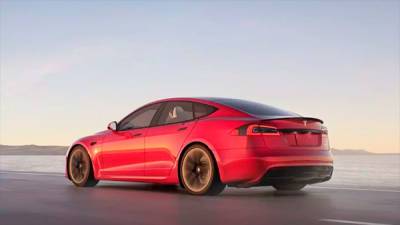 Илон Маск - Tesla раскрыла сроки запуска производства «быстрейшего серийного автомобиля» - bin.ua - Техас - Twitter
