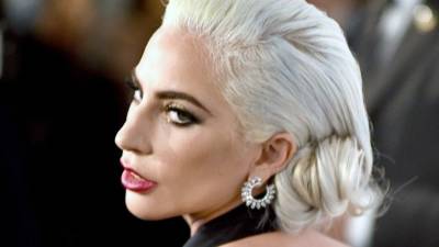 принц Гарри - Леди Гага - «Рвало и тошнило неделями» — Леди Гага рассказала о беременности от насильника - 5-tv.ru