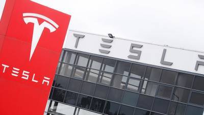 Эксперт оценил возможность появления официального дилера Tesla в России - iz.ru