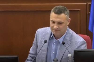 Владимир Зеленский - Виталий Кличко - Андрей Богдан - Кличко пожаловался на «политическую ревность» Зеленского - mk.ru - Киев - Киев