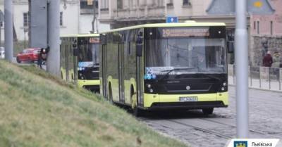 Во Львове проезд в общественном транспорте подняли до 10 грн, обогнав даже Киев - delo.ua - Киев - Львов