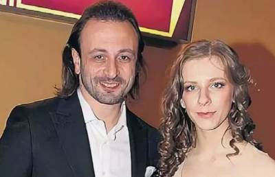 Елизавета Арзамасова - Илья Авербух - «Не то, что ты подумал»: Авербух застал Арзамасову в постели - pupolita.ru