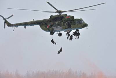 Неудачно десантировались: В России на учениях погибли 2 спецназовца - момент попал на видео - vchaspik.ua - Мурманская обл.