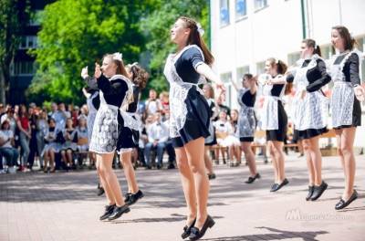 Для двух с половиной тысяч одиннадцатиклассников Липецка прозвенел последний звонок - lipetskmedia.ru - Липецк