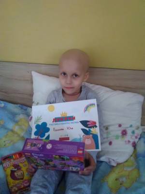 При поддержке благотворителей 6-летняя девочка из Усогорска победила онкологию - komiinform.ru - Усогорск